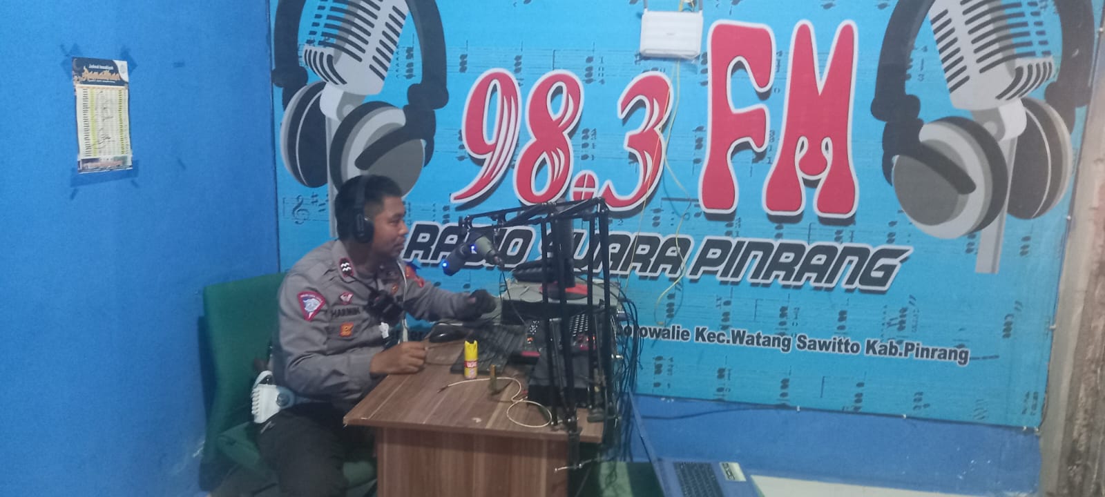 Sosialisasi Operasi Keselamatan Pallawa 2023 di Polres Pinrang Juga di Lakukan Lewat Siaran Radio